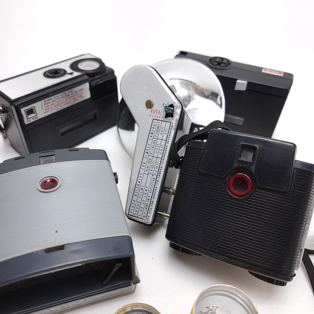 Vintage Camera Collection KODAK Brownie Fiesta‎ Starlet Instamatic Point & Shoot - Picture 12 of 16